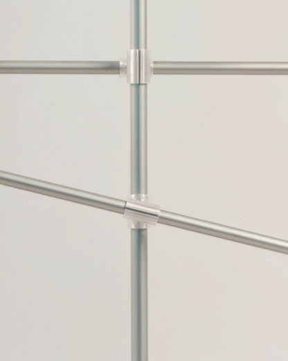Metal rode with 3D print connector connect with magnet on a light gray background