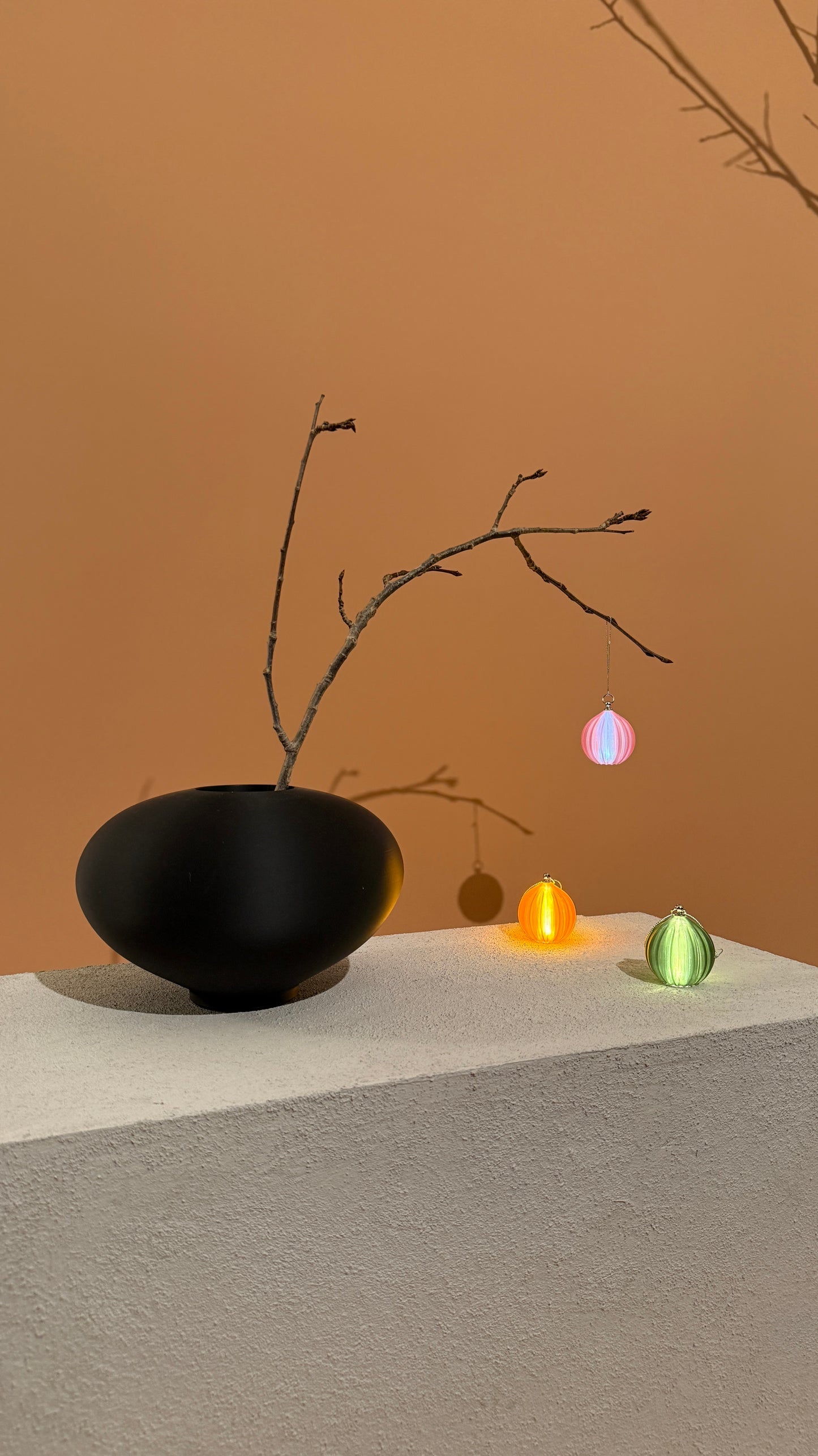 Weihnachtskugel mit LED-Licht – Gerade Linie (2er-Set)