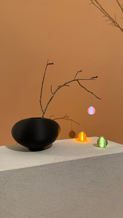 Weihnachtskugel mit LED-Licht – Gerade Linie (2er-Set)